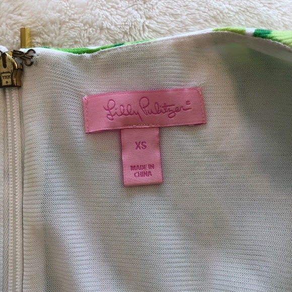 {Lilly Pulitzer} Green Floral Shift Dress - Picture 4 of 4